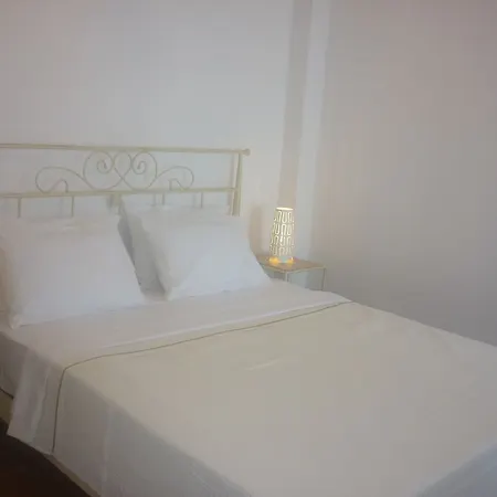 Aelia Santorini Villa *