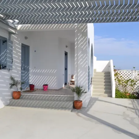Aelia Santorini Βίλα